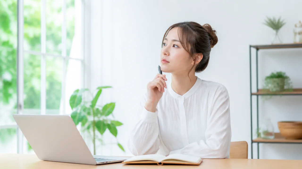 「一転、二転する」の言い換えは?自然な表現と例文を紹介