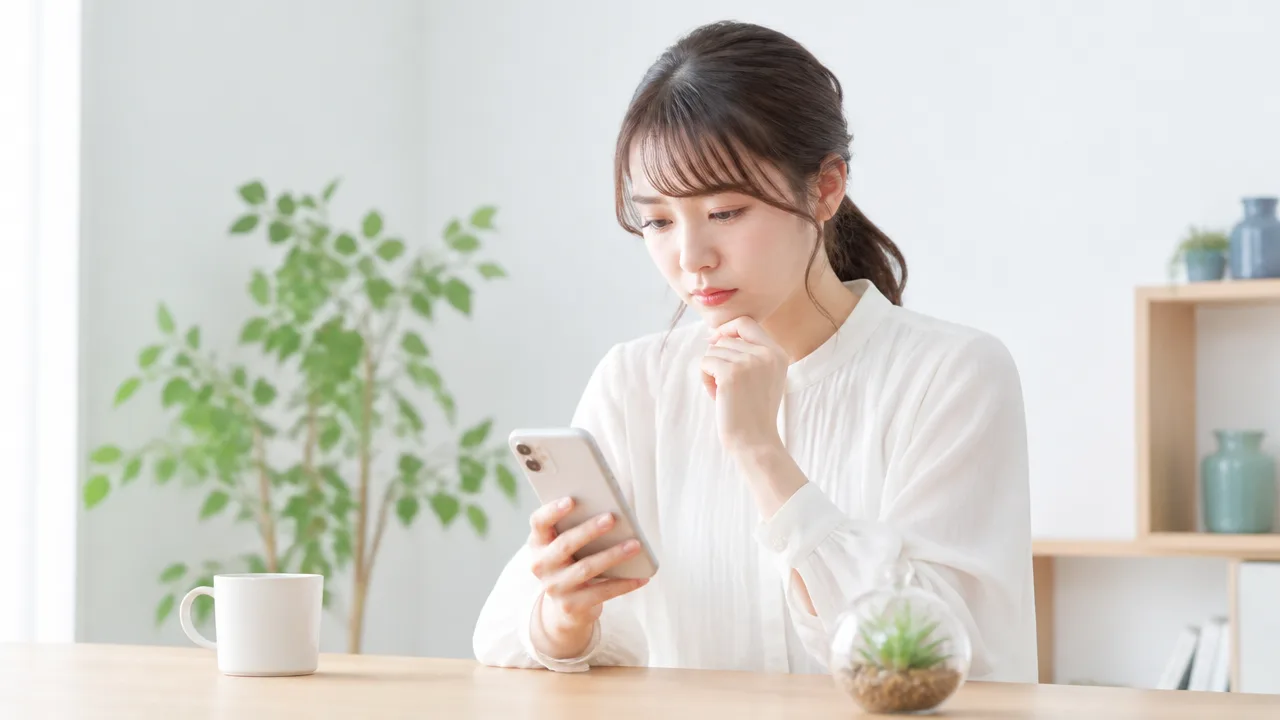 インスタでフォロー外した人を確認できる?調べ方と注意点