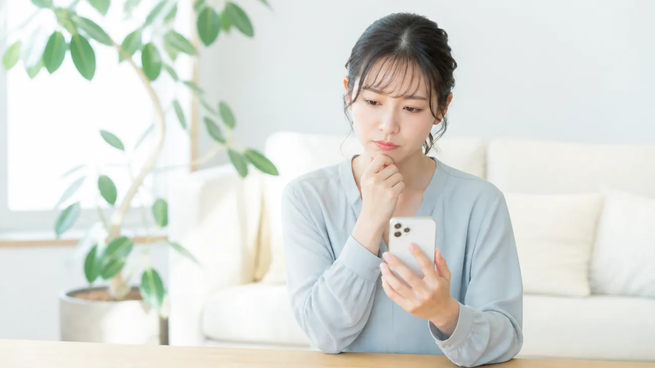 インスタでフォロー外した人を確認できる?調べ方と注意点